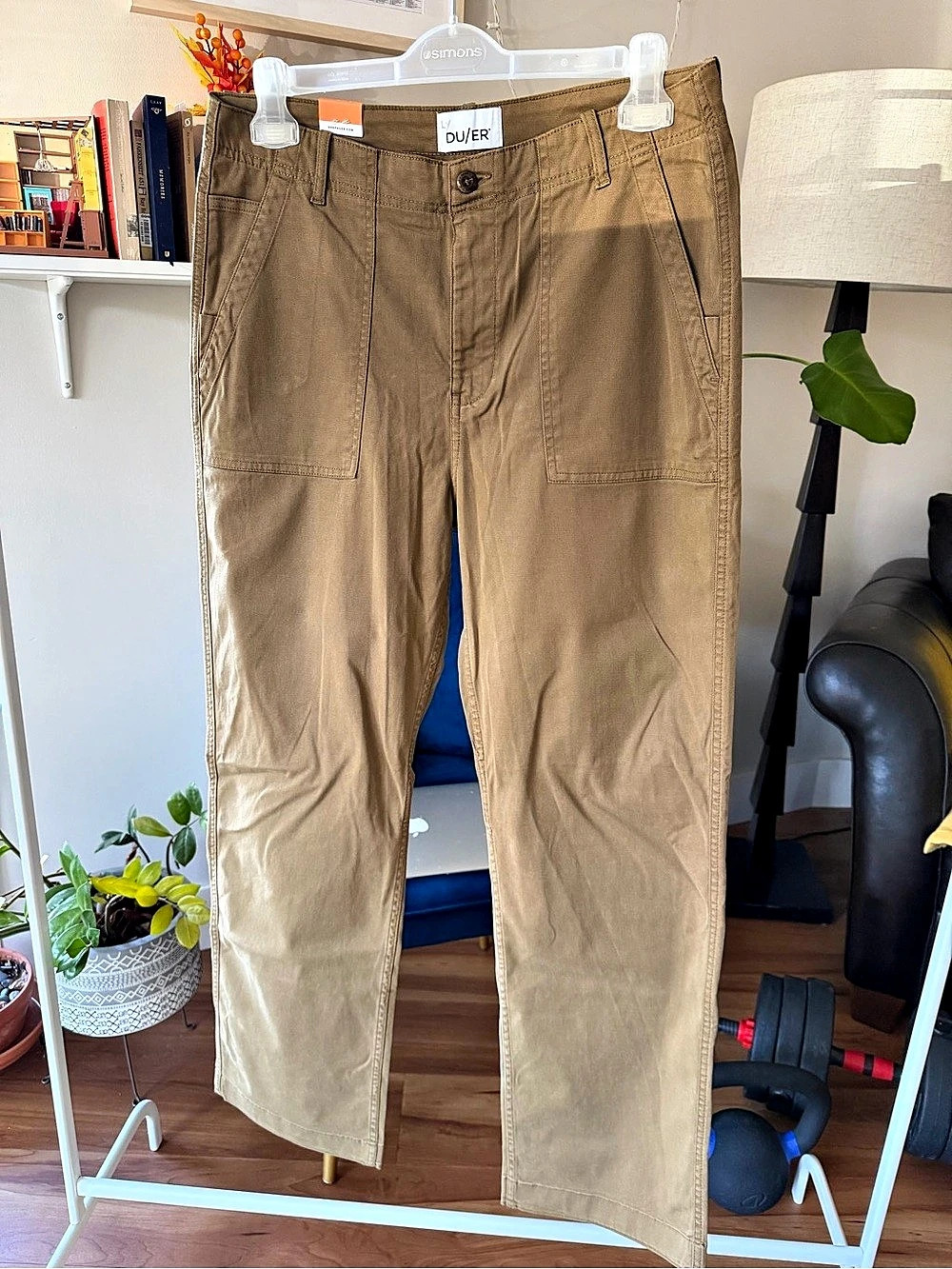 DUER Field Straight Leg Pants in Beige W33 L32